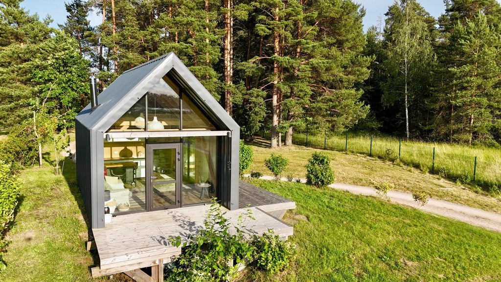 Nature Loft | Moduļu māja Doles salā ar skatu uz Daugavu