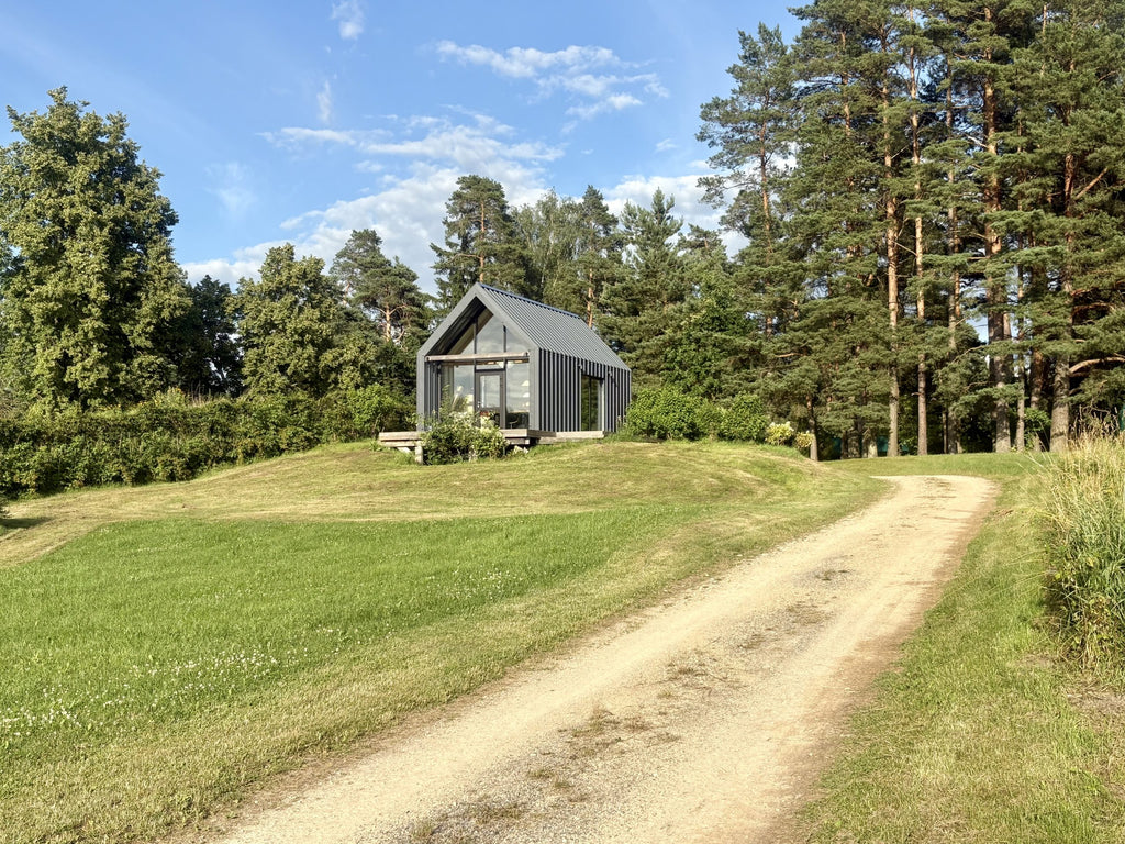 Nature Loft | Moduļu māja Doles salā ar skatu uz Daugavu